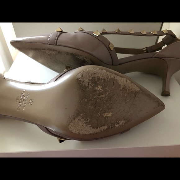 Valentino D’Orsay Rockstud kitten heels - Picture 8 of 8